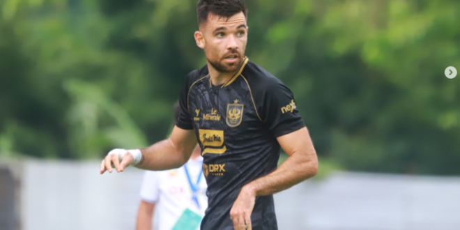 Ruxi Didatangkan Madura United, Dianggap Pilar Utama Pertahanan
