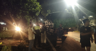 Truk Mogok di Paterongan Sebabkan Kemacetan Panjang, Evakuasi Dilanjutkan Besok Pagi