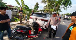 Motor Tabrak Minibus di Jalan Raya Trunojoyo, Satu Pengendara Luka-Luka