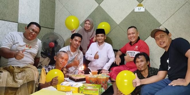 Ulang Tahun Perak, Pendiri dan Senior Mahapala, Ngumpul