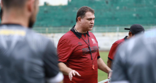 Madura United Resmi Tunjuk Carlos Parreira, Bawa Semangat Baru untuk Laskar Sape Kerrab