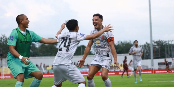 Madura United Pulang dengan Satu Poin Usai Duel Sengit Lawan PSM Makassar