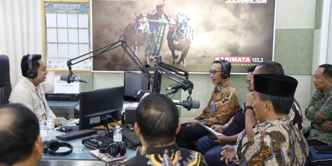 Bupati Pamekasan: Respon Media, HP Kadis Wajib On 24 Jam