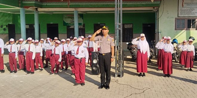 Polres Pamekasan Gelar “Polisi Masuk Sekolah”, Tekan Kenakalan Remaja hingga Edukasi Disiplin Pelajar